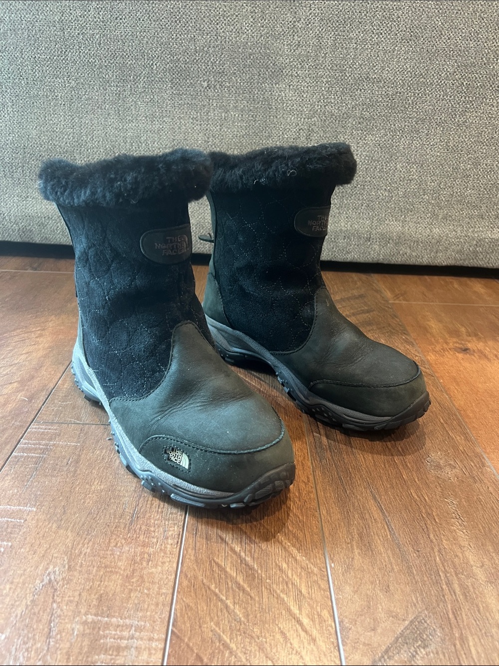 The North Face Black Winter Fur-Trim Insulated Boots